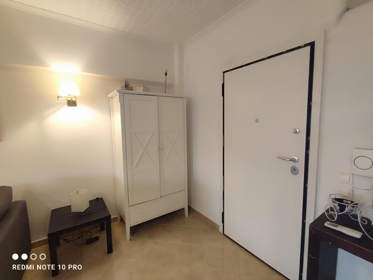 Andrew'S Sunset View Apartment Loutraki  Exterior photo