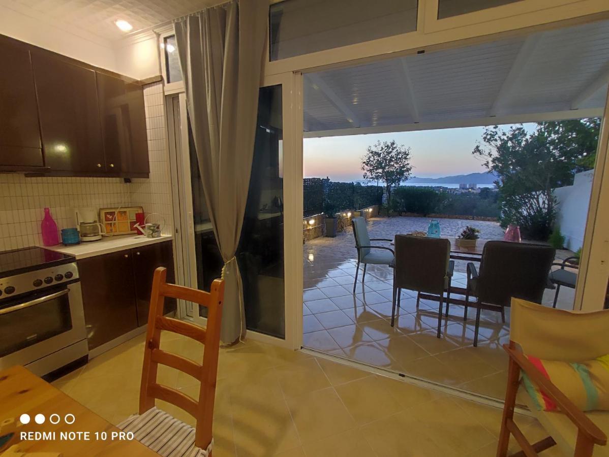 Andrew'S Sunset View Apartment Loutraki  Exterior photo
